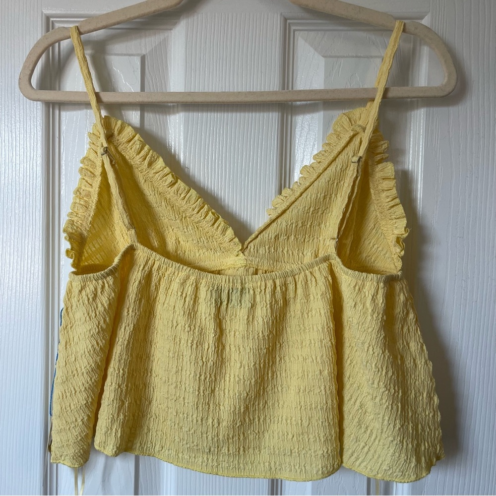 NWT Pacsun Your Favorite Evie Tie Front Tank - Picture 3 of 5